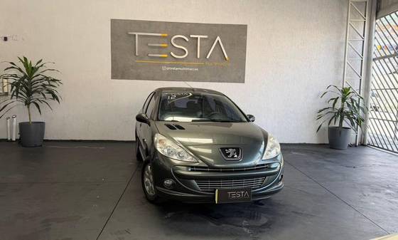 PEUGEOT 207 1.4 XR 8V FLEX 4P MANUAL PEUGEOT 207 1.4 XR 8V FLEX 4P MANUAL